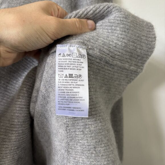 Isaac Mizrahi Women’s Cashmere Sweater XS Gray Long Sleeve Ruffled Pullover Cozy - Picture 6 of 8